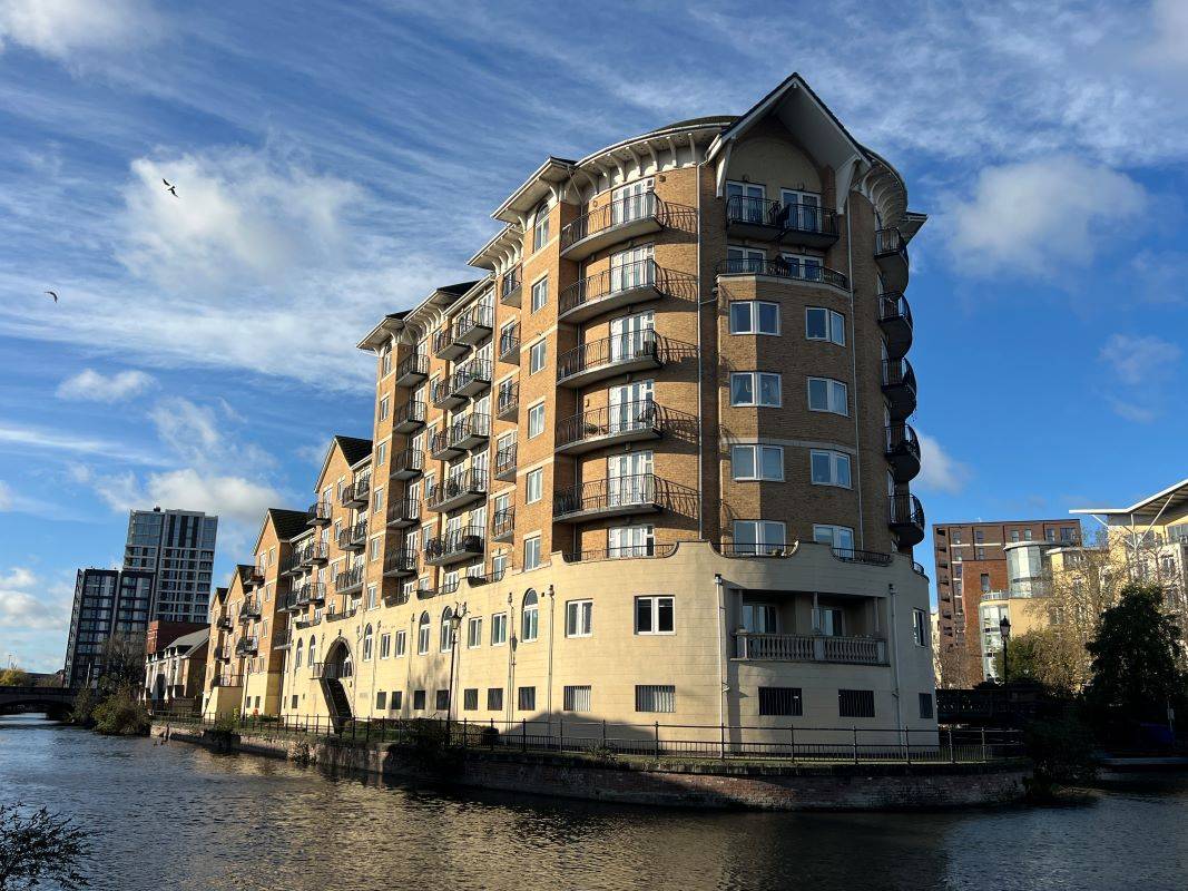 65 Blakes Quay Gas Works Road, Reading, Berkshire, RG1 3EN