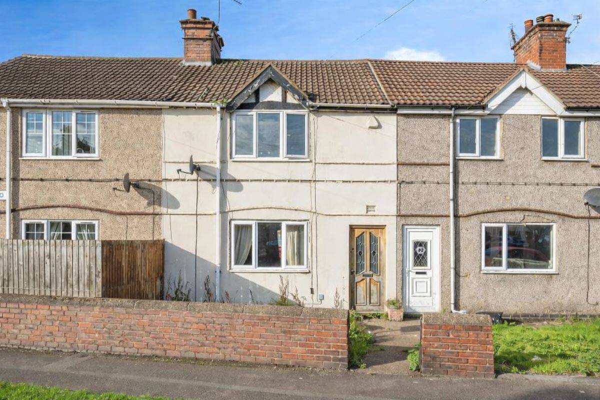 63 King Georges Road New Rossington, Doncaster, South Yorkshire, DN11 0PW