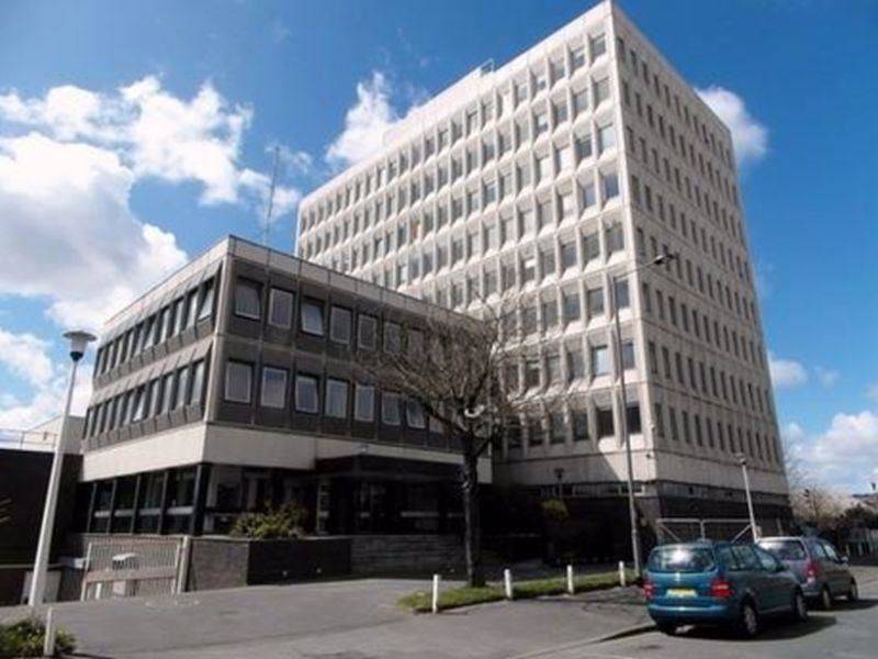 Flat 903 Colonnade House, 201 Sunbridge Road, Bradford, West Yorkshire, BD1 2BE
