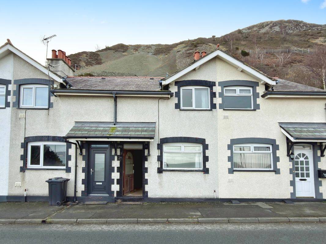 No. 5 Victoria Terrace, Penmaenmawr, Conwy, LL34 6NN