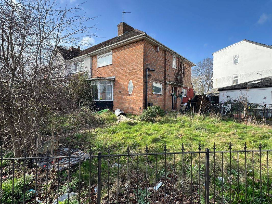 154 Stuarts Road Stetchford, Birmingham, West Midlands, B33 8UW