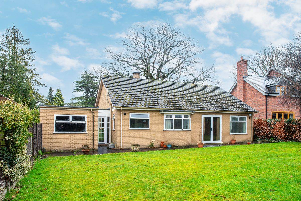 114 London Road Stapeley, Nantwich, Cheshire, CW5 7JN