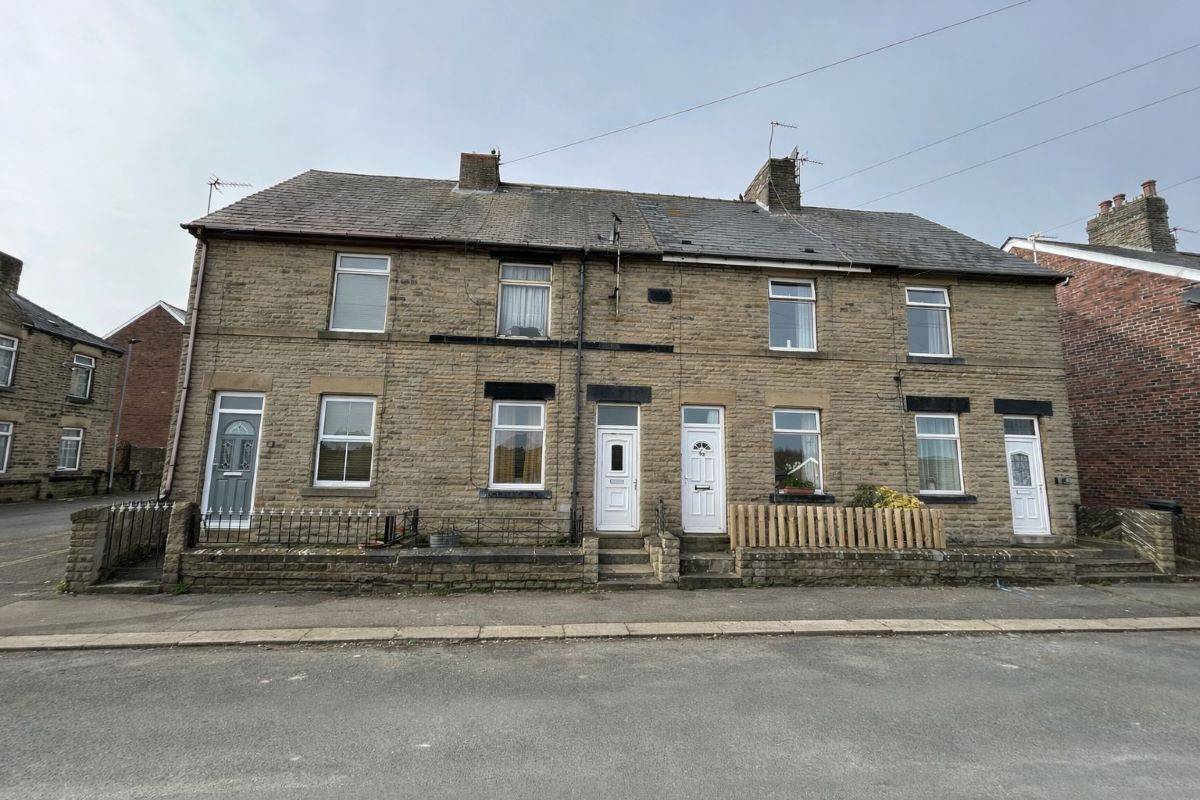 94 Tinker Lane Hoyland, Barnsley, South Yorkshire, S74 0PW