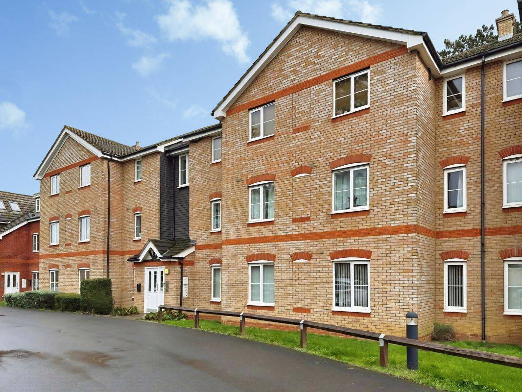 27 Daneholme Close, Daventry, Northamptonshire, NN11 0PN