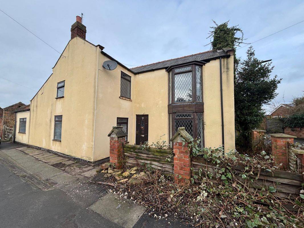 170 Westgate Road Belton, Doncaster, South Yorkshire, DN9 1QB