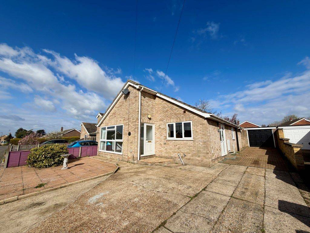 7 Broom Road Close Lakenheath, Brandon, Suffolk, IP27 9EQ