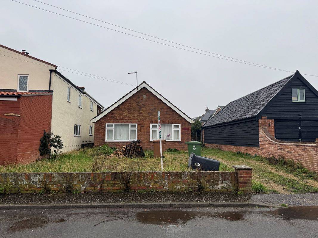 12 Filby Lane Ormesby, Great Yarmouth, Norfolk, NR29 3JR