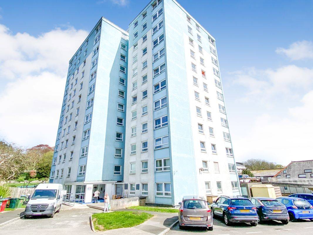 Flat 66 Park House, St. Austell, Cornwall, PL25 5HD