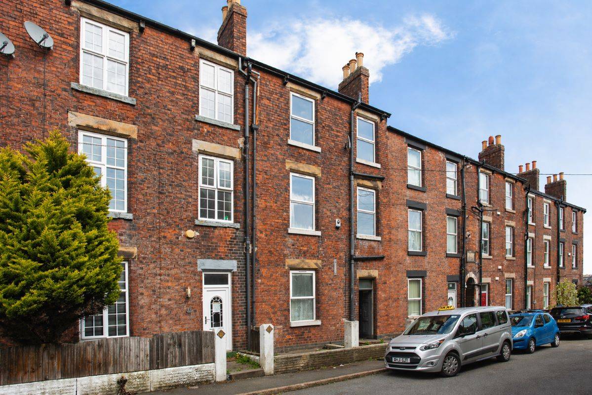 10, Priory Avenue, Sheffield, South Yorkshire, S7 1LT