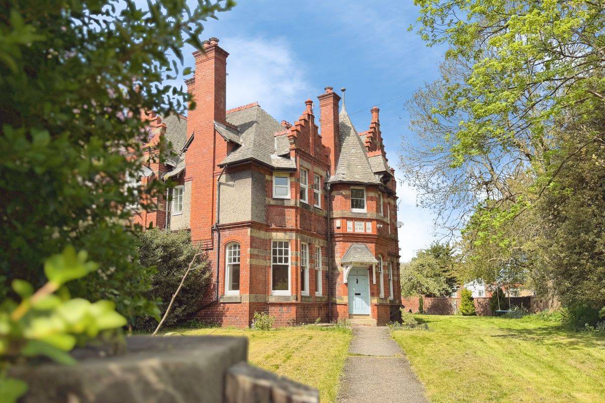 7 Fairy Road, Wrexham, Wrexham, LL13 7PT