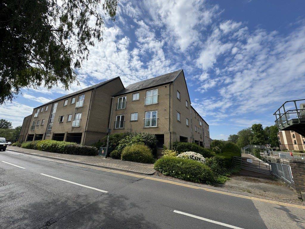 12 Skipper Way Little Paxton, St. Neots, Cambridgeshire, PE19 6LQ