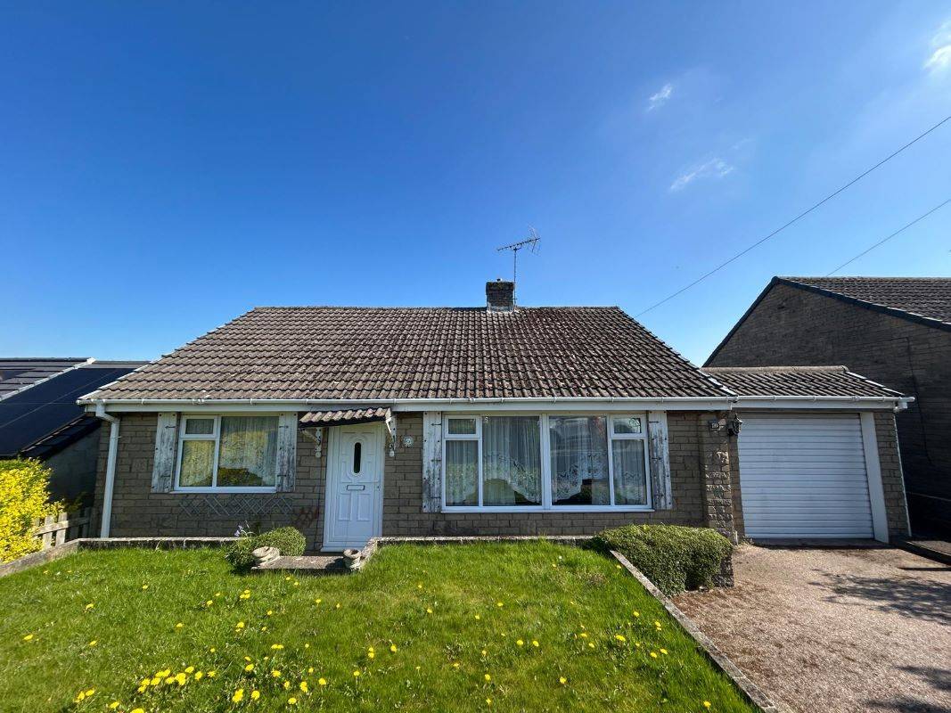 67 Victoria Road Stocksbridge, Sheffield, South Yorkshire, S36 2FX