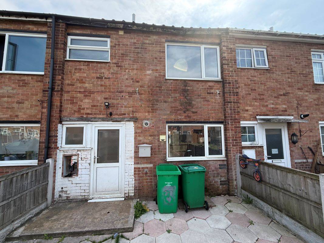 94 Newmarket Road, Nottingham, Nottinghamshire, NG6 8TX