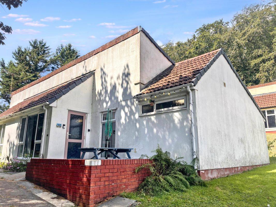 21 Manorcombe Bungalows Honicombe Park, St. Anns Chapel, Cornwall, PL17 8NS
