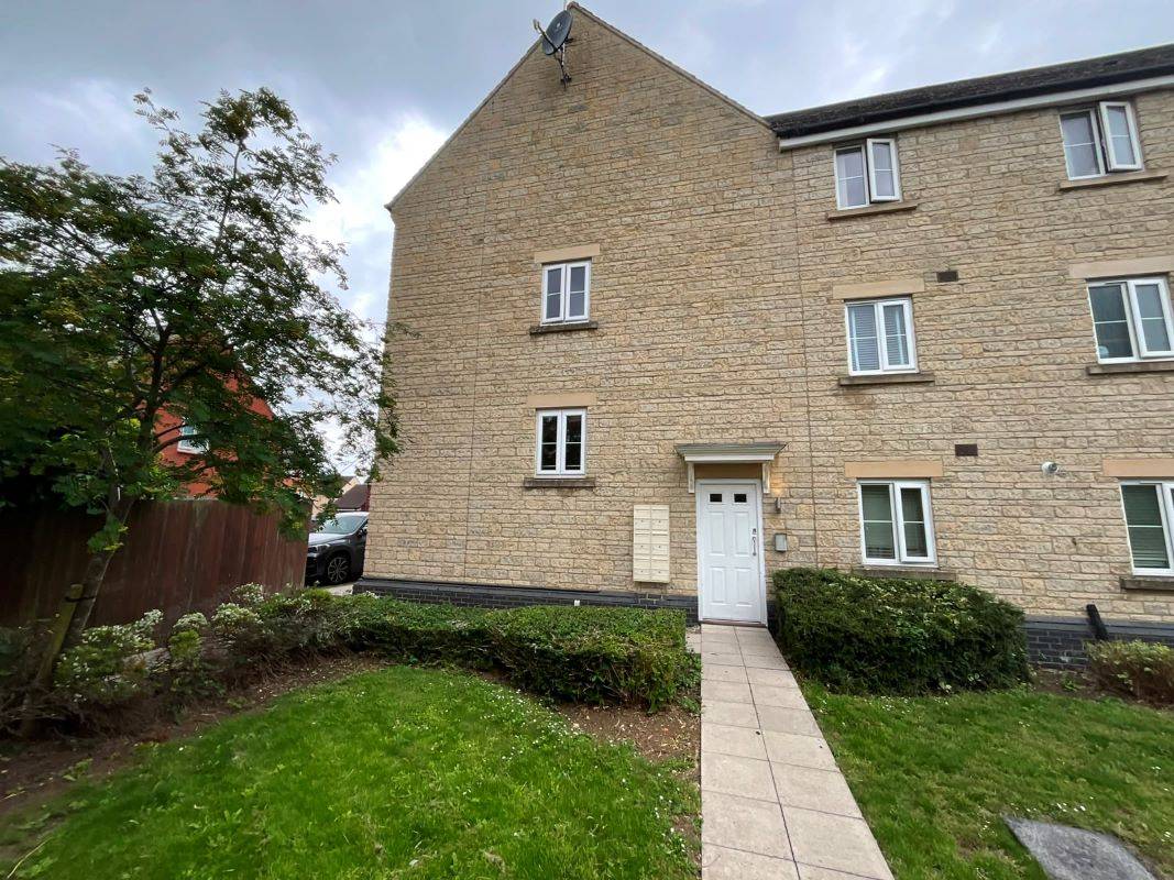 80 Deneb Drive, Swindon, Wiltshire, SN25 2LG