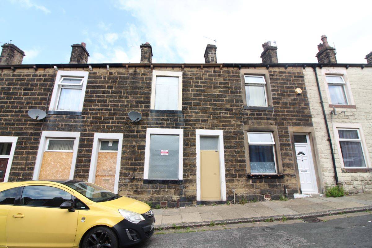 11 Cleveland Street, Colne, Lancashire, BB8 0BD