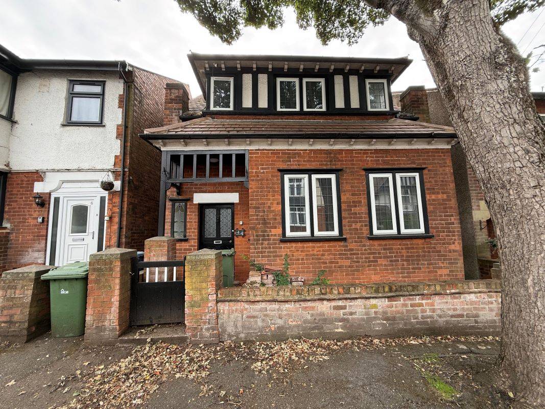 4 West Hill Avenue, Mansfield, Nottinghamshire, NG18 1PQ