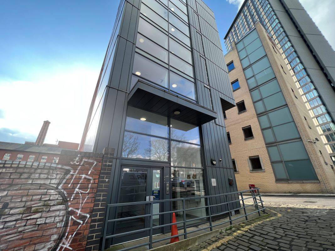 Flat 308 Pearl Works, Sheffield, South Yorkshire, S1 2FT