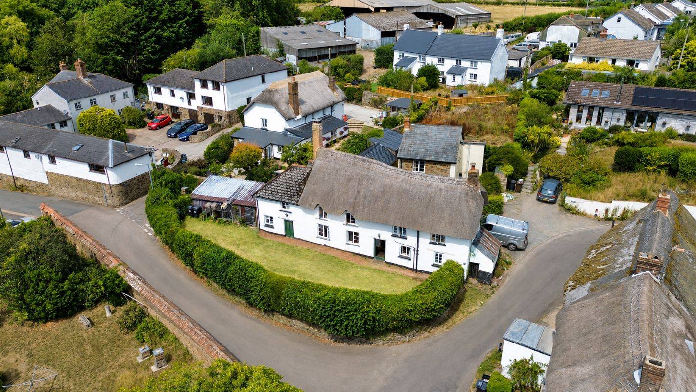 Partridge Cottage Zeal Monachorum, Crediton, Devon, EX17 6DF
