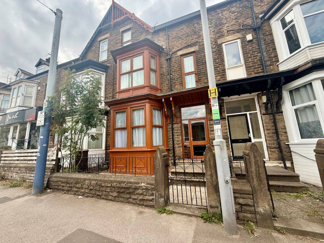 425 Langsett Road, Sheffield, South Yorkshire, S6 2LL