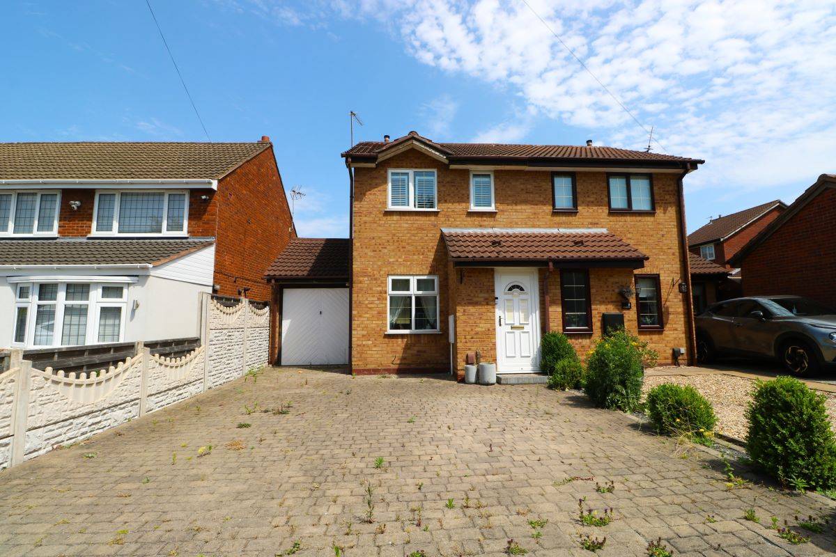 7 Ada Wrighton Close, Willenhall, West Midlands, WV12 5AX