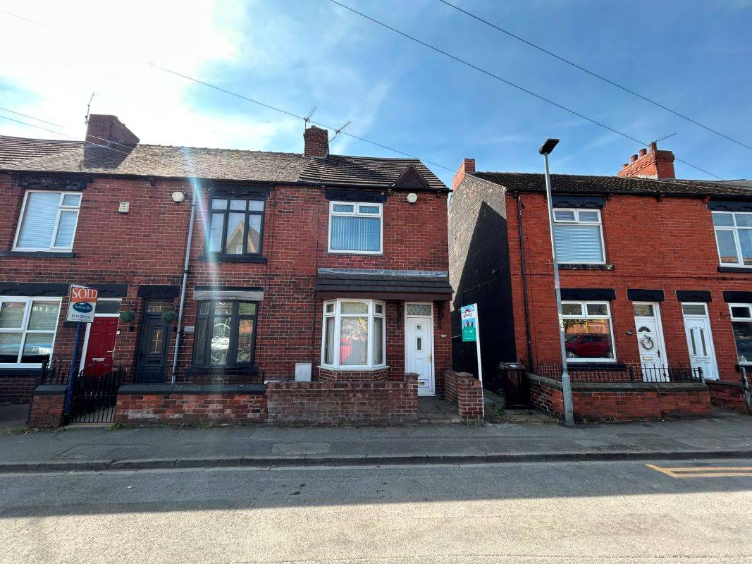 Number 7 Hay Green Lane Birdwell, Barnsley, South Yorkshire, S70 5XA