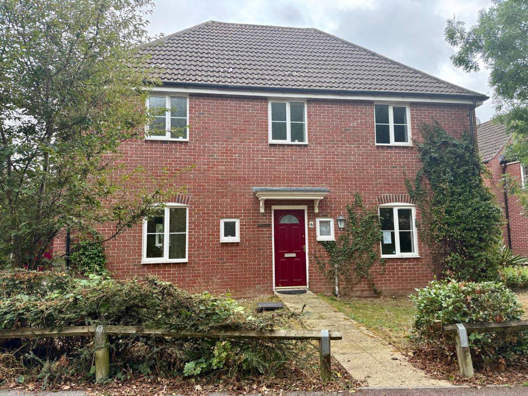 6 Chivrick Close, Sturminster Newton, Dorset, DT10 1QJ