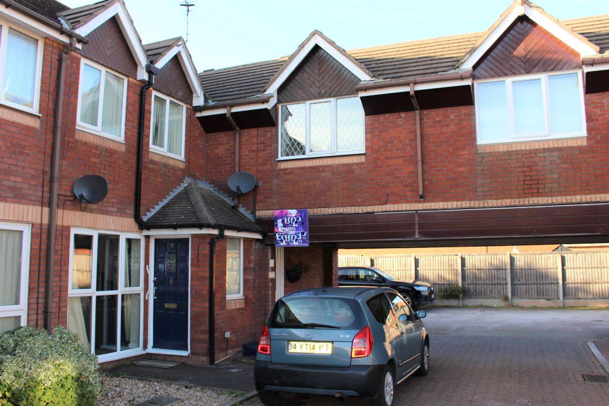 11 Meadowcroft, Lytham St Annes, Lancashire, FY8 3BF