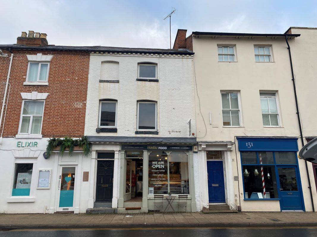 129 Regent Street, Leamington Spa, Warwickshire, CV32 4NX