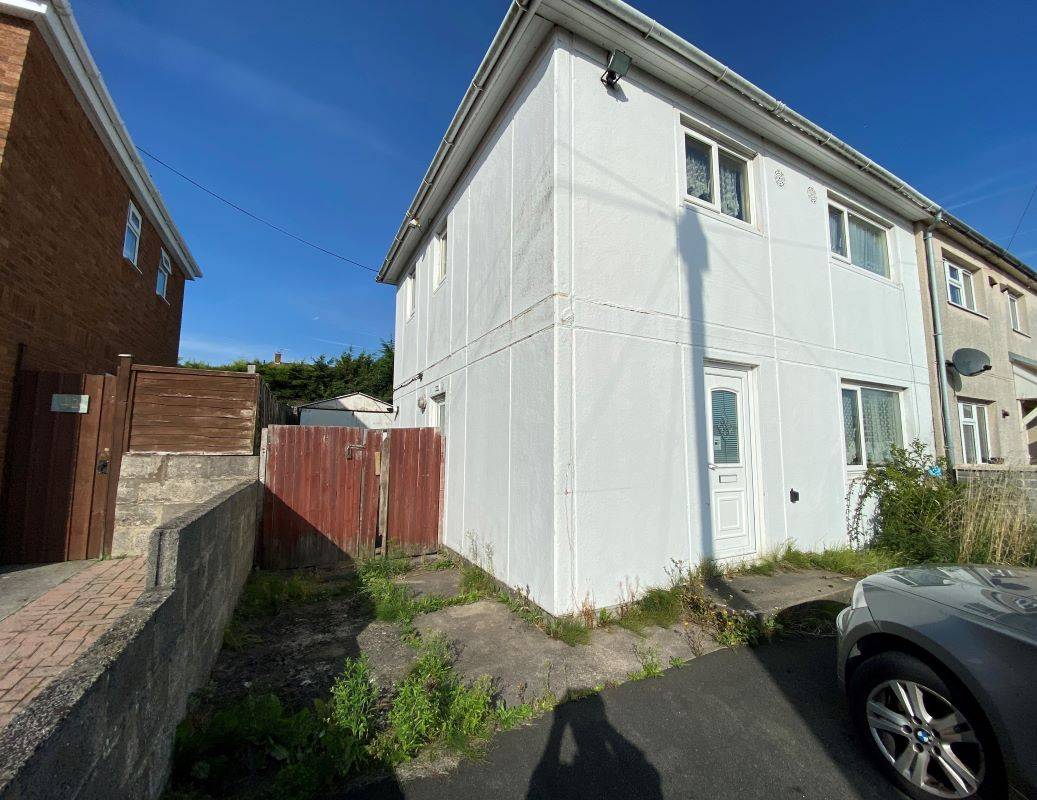 40 Elmtree Drive, Bristol, Avon, BS13 8LZ