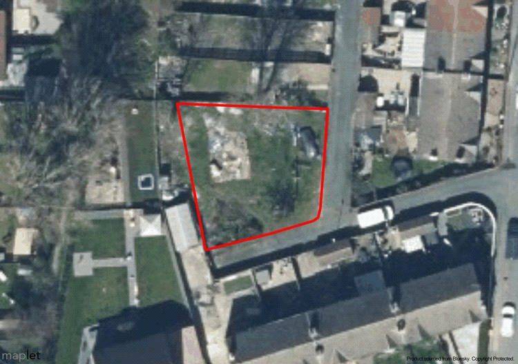 Land To Rear Of, 1 Broadway, South Elmsall, Pontefract, West Yorkshire, WF9 2NF